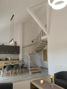 4 Fa Apartmanok