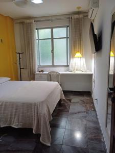 2 Quartos em apartamento compartilhado