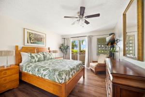 Hale Niu peek ocean view