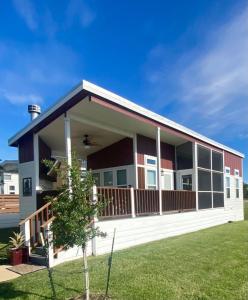 The Cozy Casa TINY home meets BIG luxury