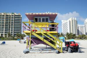 Chic 2BR 2BA South Beach Spot Ocean 1 Min Away 202