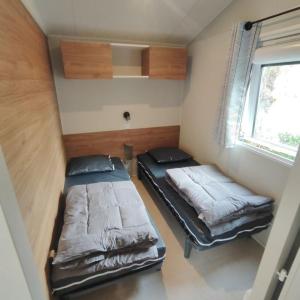 Camping les Rives de Vilaine - proche Barrage dArzal - Calme et Nature