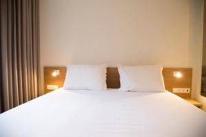 Double Room room in Hotel Spot Family Suites