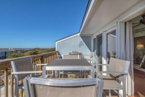 Sea-Nic View by Oak Island Accommodations