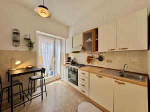 Porto Santo Stefano Sunny harbour apartment