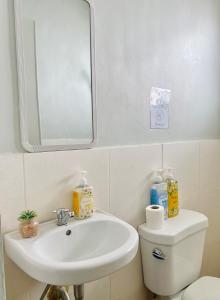 Cozy 2BR Vacation House 3mins to Dahican Beach