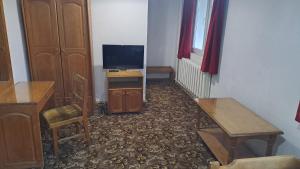 Katerina Family Hotel