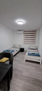 DM Hostel and Apartments