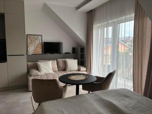 LaMira 2,3 Apartments