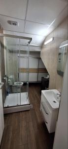 DM Hostel and Apartments