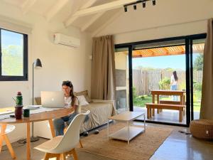 IZ Chapa - Casa 2 - Casa en Complejo A Cuatro Cuadras de Playa Luna Roja Con Pileta - Hola Sur
