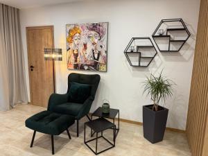 Luxury apartment near Prague - Garden - Parking