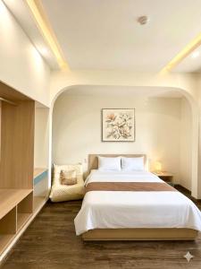 Aura Beachfront Hotel - Apartment