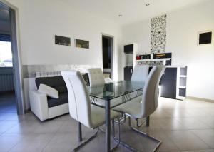 Apartment with terrace near Umag beach