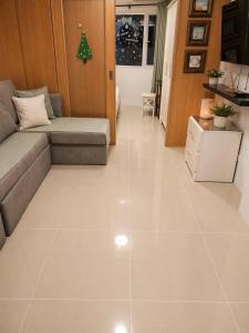 Luxe 1-Bedroom Condo front of Mall of Asia with City View in Pasay