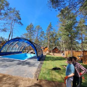 Lesne Runo Borsk, basen z podgrzewaną wodą