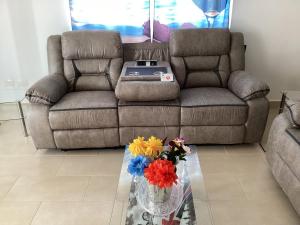 Exquisite Beachfront Penthouse 2bd 2ba