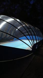 Lesne Runo Borsk, basen z podgrzewaną wodą