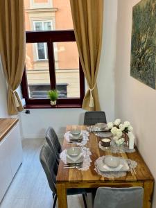 Apartment in Old Town - Bracka 1A