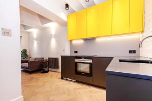 Studio near Victoria Station - 2