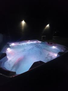 Villa Melli with hot tub and sauna