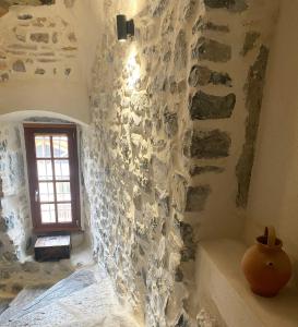 Very nice studio in a 16th century building