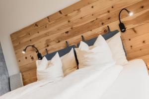 Felsenegg appartements - moderne Wohnungen im Luftkurort mit traumhaftem Garten Nähe Meran für Paare und Familien