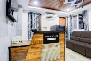 Townhouse VIP Hills Hitech City