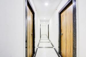 Hotel O Green Light Inn