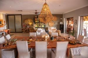 Bagatelle Kalahari Boutique Farmhouse Lodge
