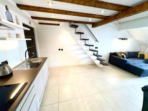 Apartment Anchor Luxury