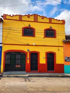 Embajada Inn