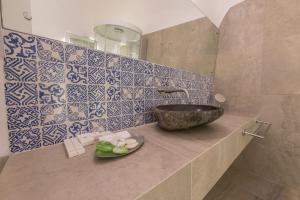 Honeymoon Suite with Private Pool & Caldera View room in Santorini Secret Suites & Spa Small Luxury Hotels of the World