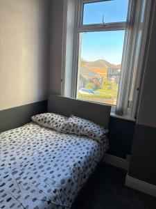 Serene Ocean View Apartment Room in Roker, Sunderland