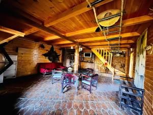 Beautiful Rustic Cabin
