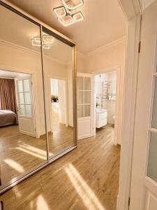 Elite Atlant Royal Apartments Новобудова ТЦ Депот Дуже чисто!