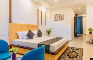 Silver Crest Hotel Kasauli