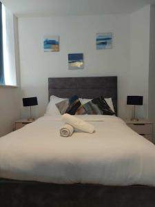 Modern Chinatown Apartment in Birmingham City Centre