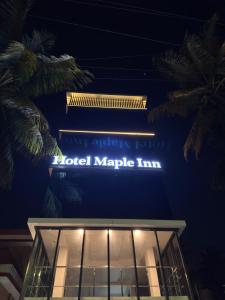 Hotel Maple Inn
