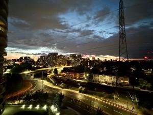 Cosy Apartment, Balcony River View, O2, Cable Car