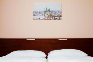 3 star Отель Hotel Inturprag Прага Чехия