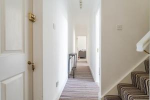 Spacious 3 Bed Apartment for Contractors and Families