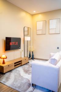 Monstera Living 1BR AC Near Beach & Cafés