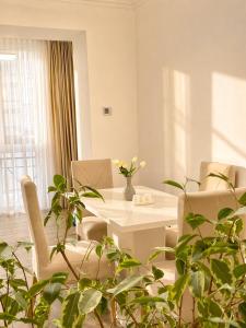 Elite Atlant Royal Apartments Новобудова ТЦ Депот Дуже чисто!