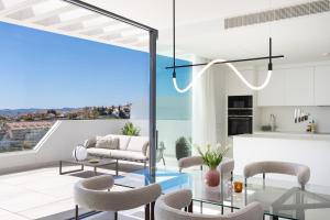 Luxury 3-Bedroom Skyline Apartment in Higueron