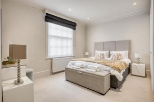 Mayfairs Luxurious Beauty