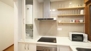 AG Piso Canido a 100m de playa en Malpica