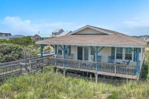 Surfsong by Oak Island Accommodations