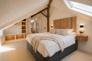 Sublime Loft avec Spa Privatif & Sauna, Hyper Centre, Parking facile