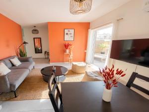 Stunning 2-Bedrooms Apartment in the heart of Athens